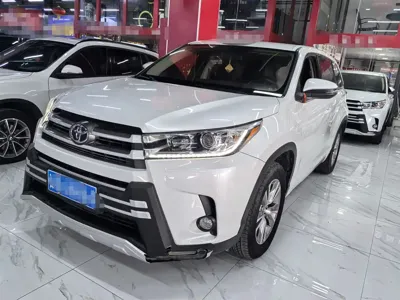 Toyota Highlander · 2021 год