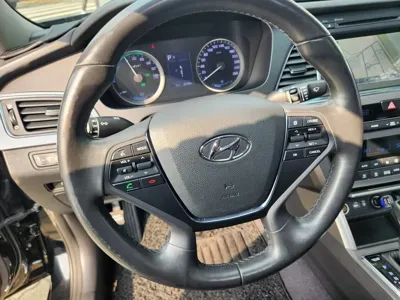 Hyundai Sonata 2015, 103097 км, за 10300000 KRW - фото 14