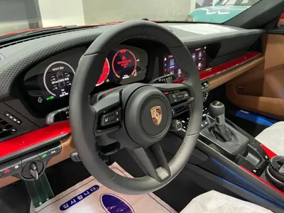 Porsche 911 2026, 23 км, за 330150000 KRW - фото 8