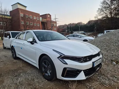 Kia K5 2026, 15 км, за 26330000 KRW