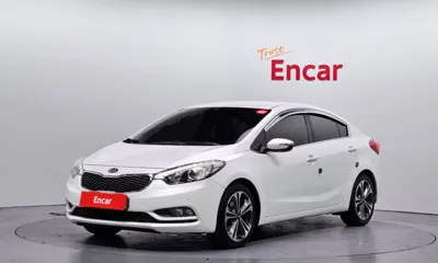 Kia K3 · 2014 год