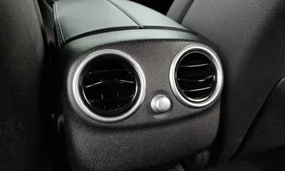 Mercedes-Benz C-Class 2018, 86991 км, за 17500000 KRW - фото 31