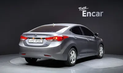 Hyundai Avante 2012, 143835 км, за 3900000 KRW