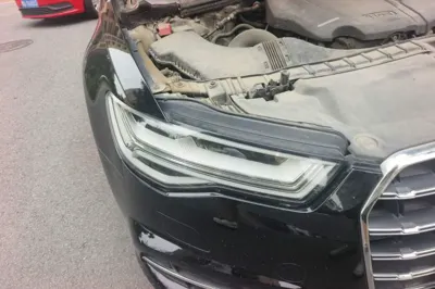 Audi A6L 2018, 147900 км, за 111649.85 CNY - фото 9