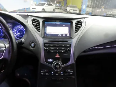 Hyundai Grandeur 2015, 189380 км, за 3900000 KRW - фото 12
