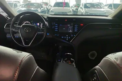Toyota Camry 2018, 75300 км, за 75220.98 CNY - фото 10
