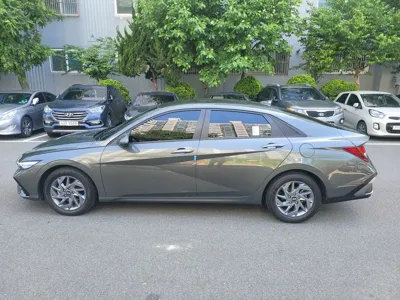 Hyundai Avante 2025, 37814 км, за 12000000 KRW