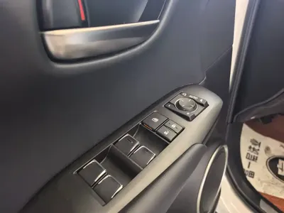 Lexus NX 2021, 43000 км, за 158800 CNY - фото 5