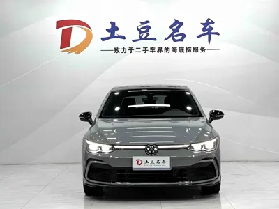 Volkswagen Golf 2022, 30600 км, за 153800 CNY - фото 2
