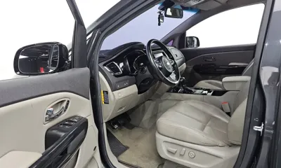 Kia Canival 2016, 73313 км, за 14900000 KRW - фото 10