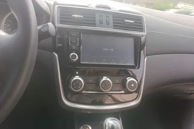 Nissan Tiida 2016, 70500 км, за 48238.39 CNY - фото 15