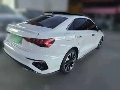 Audi A3 2023, 64600 км, за 123300 CNY