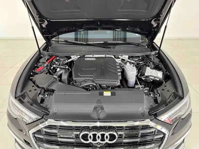 Audi A6L 2025, 27000 км, за 296900 CNY - фото 7