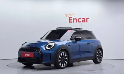 MINI Cooper · 2022 год