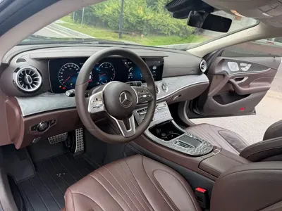 Mercedes-Benz CLS 2021, 85000 км, за 218800 CNY - фото 11