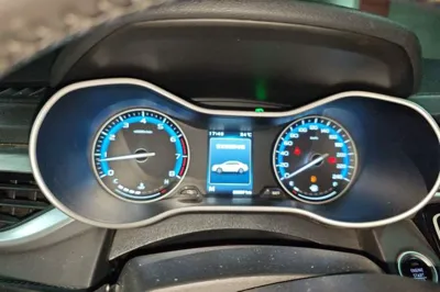 Geely Auto Emgrand 2019, 62600 км, за 33862.67 CNY - фото 8