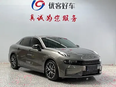 Lynk & Co 03 2023, 62900 км, за 71500 CNY