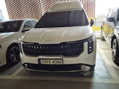 Kia Canival 2025, 15885 км, за 71710000 KRW - фото 1