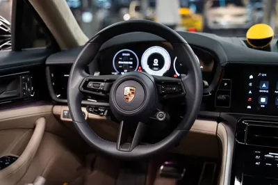 Porsche Panamera 2025, 7882 км, за 203000000 KRW - фото 8