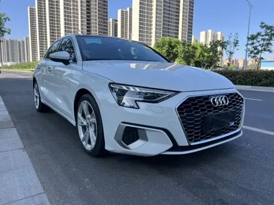 Audi A3 2021, 54000 км, за 116800 CNY