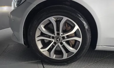 Mercedes-Benz C-Class 2018, 106934 км, за 15500000 KRW - фото 5