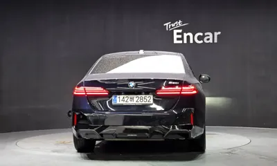 BMW 5-Series 2025, 17044 км, за 69900000 KRW