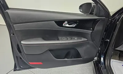 Kia K3 2022, 33404 км, за 20200000 KRW - фото 24