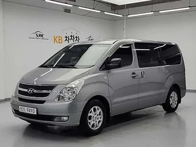 Hyundai Starex · 2011 год