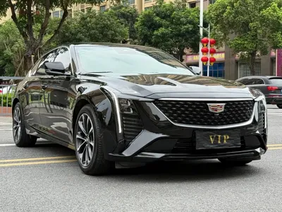 Cadillac CT5 2025, 30000 км, за 173800 CNY
