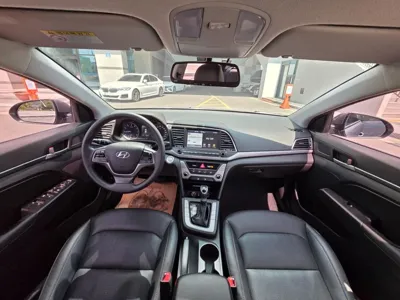 Hyundai Avante 2018, 135867 км, за 8900000 KRW - фото 5