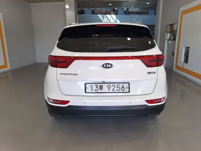 Kia Sportage 2017, 160768 км, за 8900000 KRW - фото 3