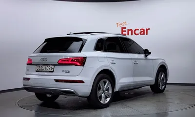 Audi Q5 2020, 14669 км, за 33900000 KRW
