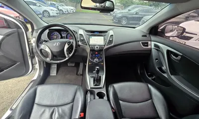 Hyundai Avante 2015, 83596 км, за 7200000 KRW