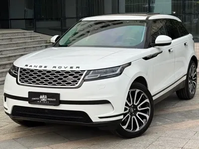 Land Rover Velar 2018, 90000 км, за 159800 CNY