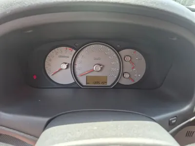 Kia Carens 2007, 139513 км, за 2600000 KRW - фото 13