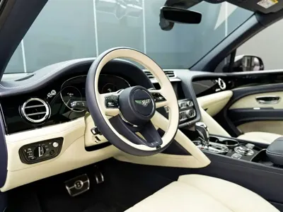 Bentley Bentayga 2025, 39000 км, за 2618000 CNY - фото 9