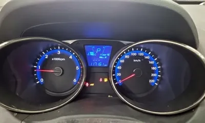 Hyundai Tucson 2012, 117000 км, за 4300000 KRW - фото 8