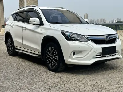 BYD New Energy 2017, 64000 км, за 24800 CNY - фото 3