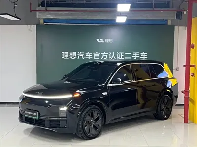 Li Auto Li L9 · 2023 год