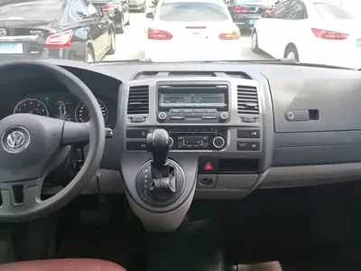 Volkswagen Caravelle 2015, 123600 км, за 77900 CNY - фото 13
