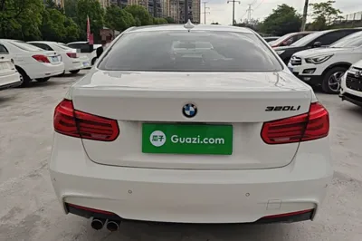 BMW 3 Series 2019, 104300 км, за 111065.22 CNY - фото 5