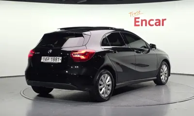Mercedes-Benz A-Class 2017, 98076 км, за 6300000 KRW - фото 2