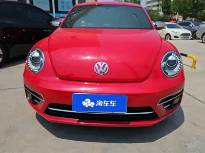 Volkswagen Beetle 2019, 46900 км, за 95800 CNY