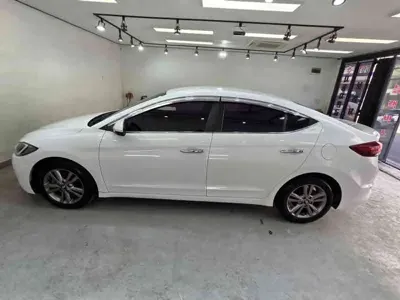 Hyundai Avante 2016, 152778 км, за 8980000 KRW - фото 5