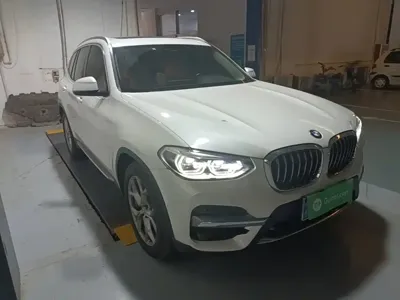 BMW X3 2021, 58800 км, за 153300 CNY