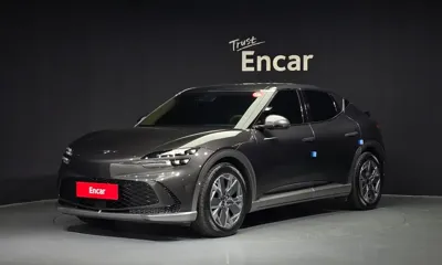 Genesis GV60 · 2023 год