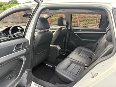 Volkswagen Gran Lavida 2017, 80000 км, за 38800 CNY - фото 11