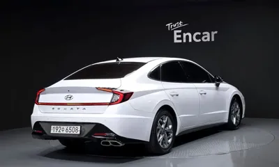 Hyundai Sonata 2020, 106619 км, за 12990000 KRW