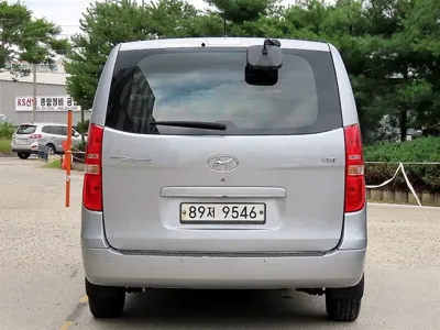 Hyundai Starex 2016, 188000 км, за 8500000 KRW