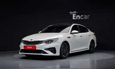 Kia K5 · 2020 год